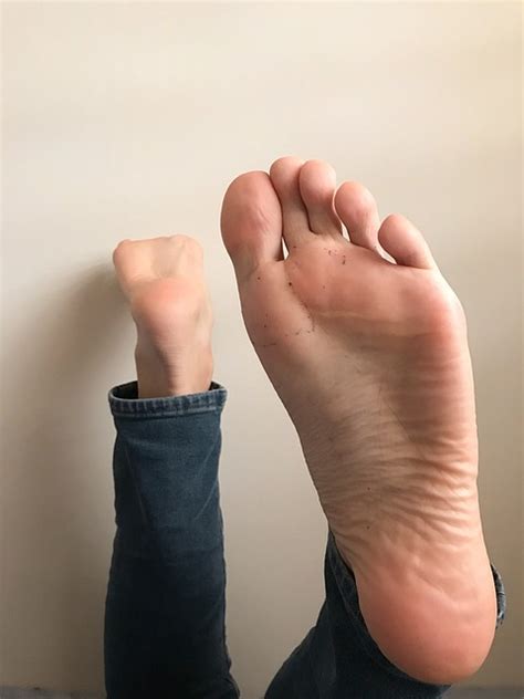 feet pov